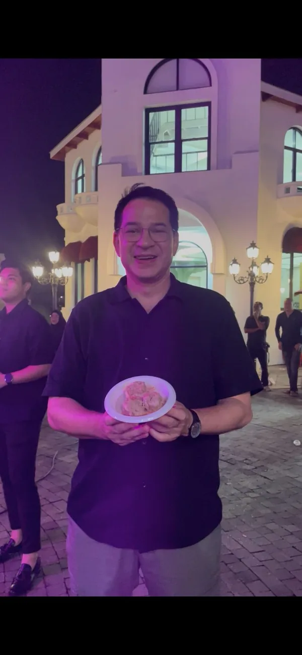 Ari Wibowo